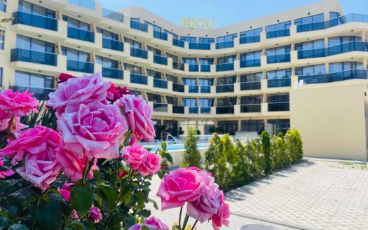 Zweizimmerwohnung in erster Linie mit Möbeln – Komplex „Bijou“, Rawda ID: 93694