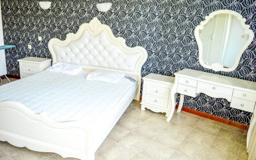 Geräumige 3-Zimmer-Wohnung in Casa Real, Sveti Vlas ID: 77529
