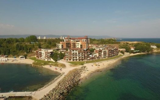 Drei-Zimmer-Wohnung in erster Reihe mit Meerblick – Komplex „Akrotiria“, Nessebar ID: 91695