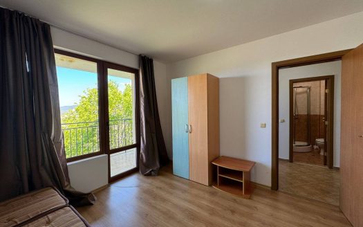 Zweizimmerwohnung im letzten Stockwerk in Arkite ID: 54665