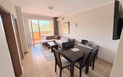 Drei-Zimmer-Wohnung mit Blick auf den Pool – Magic Dreams, Sweti Wlas ID: 96644
