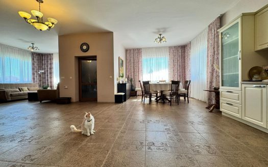 Dreistöckiges Haus in Sweti Wlas mit Meerblick ID: 23179