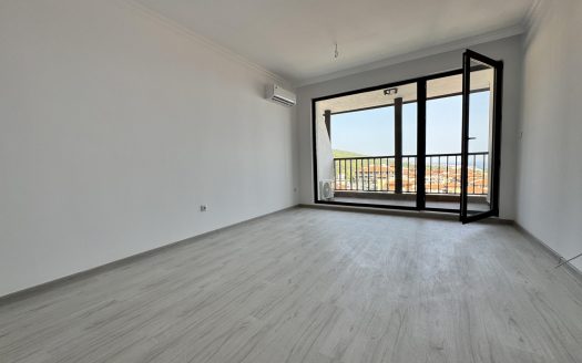 Drei-Zimmer-Wohnung mit Meerblick in Sweti Wlas ID: 24087