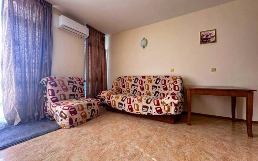 Zwei-Zimmer-Wohnung in Elite 4 — Sonnenstrand ID: 82091