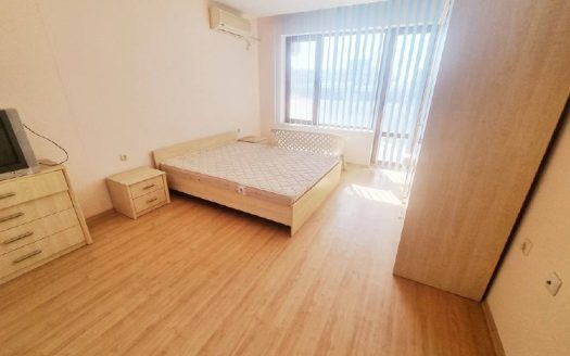 Zwei-Zimmer-Wohnung mit Blick auf den Pool in Messambria Fort ID: 47387