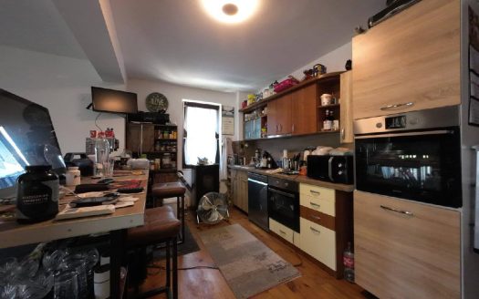 Haus mit drei Schlafzimmern in Koschariza ID: 56496