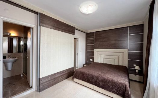Drei-Zimmer-Wohnung mit Blick auf den Pool – Nessebar, Poseidon ID: 77807