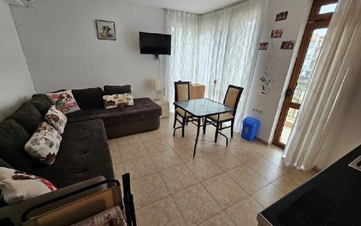 Sveti Vlas – Wohnkomplex Compass | Zwei-Zimmer-Wohnung mit Blick auf den Pool ID: 79534