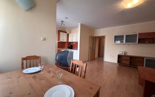 Zwei-Zimmer-Wohnung mit Blick auf den Pool in Sunny Fort ID: 45431
