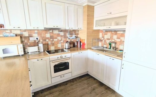 Drei-Zimmer-Wohnung mit Jacuzzi in Sweti Wlas, Manastira 2 ID: 40989