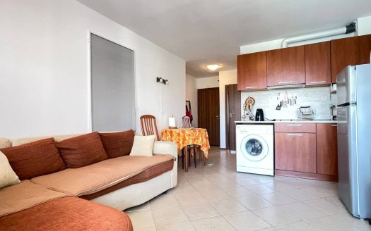 Zwei-Zimmer-Wohnung mit Meerblick in Tscherwnomore ID: 45262