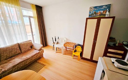 Studio mit Balkon und Poolblick in Sunny Day 6 ID: 46320