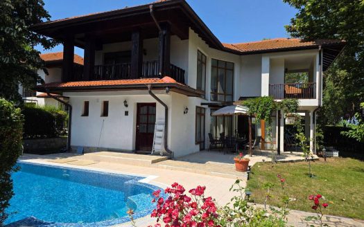 Gemütliches Haus mit Pool in Aheloy am Meer ID: 56543