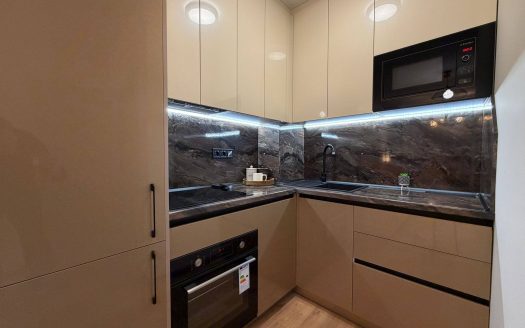 Sonnenstrand – Wohnkomplex Emilia Romana Verde | Neue drei Zimmer Wohnung mit Möbeln ID: 79504