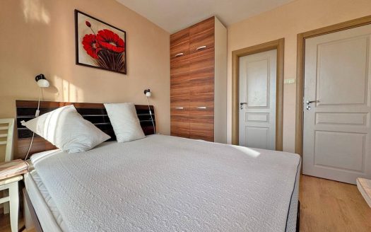 Drei-Zimmer-Wohnung mit Blick auf den Pool, Messembria Palace – Sonnenstrand ID: 79882