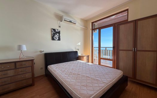 Drei-Zimmer-Wohnung mit Meerblick im Komplex „Raiyski Sad“, Sweti Wlas ID: 79144
