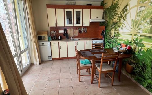 Drei-Zimmer-Wohnung mit Meerblick in Crown Fort Noks ID: 51207