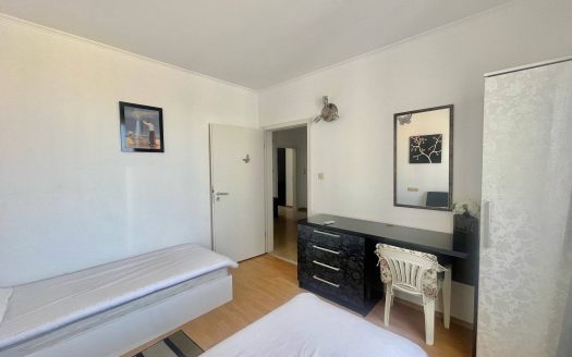 Drei-Zimmer-Wohnung mit Meerblick in Rawda ID: 50201