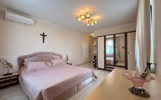Drei-Zimmer-Wohnung mit Poolblick in Esteban, Nessebar ID: 50884