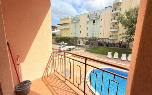 Zweizimmerwohnung mit Blick auf den Pool – Komplex „Sunny Sea Palace“, Sonnenstrand ID: 96627