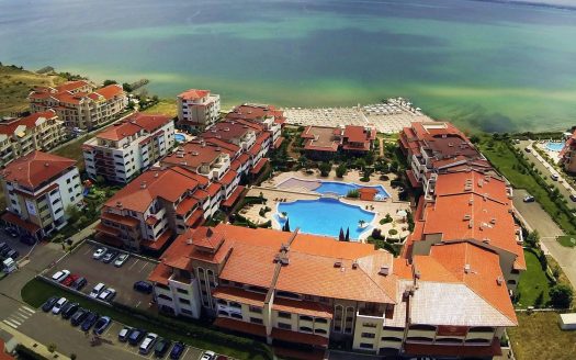 Geräumige 3-Zimmer-Wohnung in Casa Real, Sveti Vlas ID: 77529