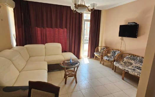 Drei-Zimmer-Wohnung mit Blick auf den Pool in Laguna 3 ID: 50226