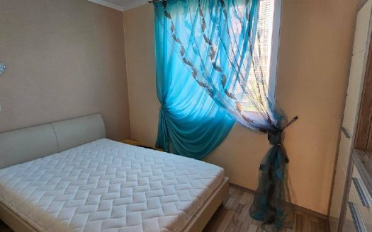 Drei-Zimmer-Wohnung mit Blick auf den Pool in Laguna 3 ID: 50226