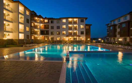 Drei-Zimmer-Wohnung mit Poolblick und zwei Bädern – Komplex „Apollon 6“, Rawda ID: 91156