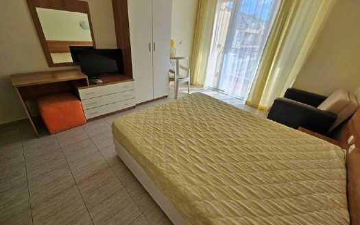 Studio mit Blick auf den Pool im Polo Resort, Sonnenstrand ID: 80973
