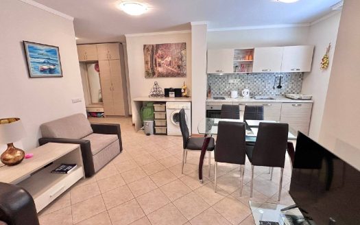 Drei-Zimmer-Wohnung mit zwei Bädern – Komplex „Royal Sun“, Sonnenstrand ID: 93389