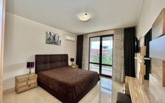 Drei-Zimmer-Wohnung mit Blick auf den Pool – Nessebar, Poseidon ID: 77807
