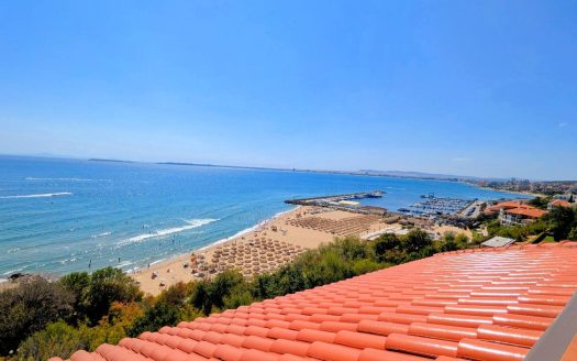 Drei-Zimmer-Wohnung mit Jacuzzi in Sweti Wlas, Manastira 2 ID: 40989
