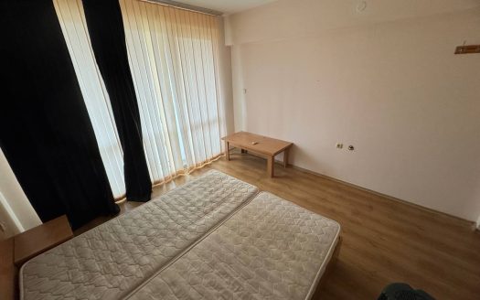 Zweizimmerwohnung mit Blick auf den Pool – Komplex „Flores Park“, Sonnenstrand ID: 90982