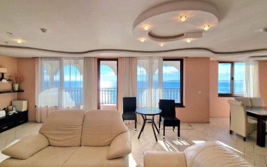 Drei-Zimmer-Wohnung mit direktem Meerblick – Manastira 2, Sonnenstrand ID: 96234